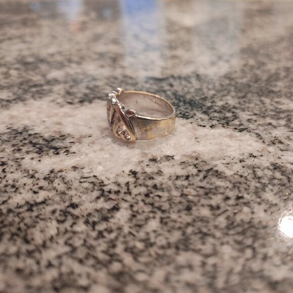 Loving Heart - Silver - Tiffany & Co. Ring, Size 6.5 - Picture 15 of 16